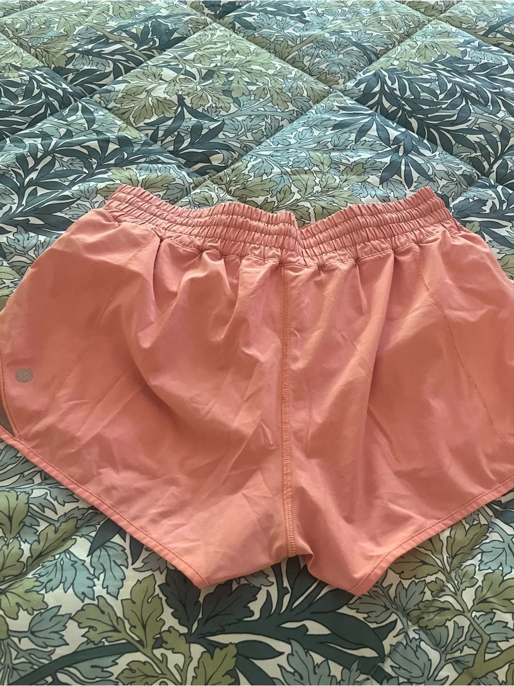 Lululemon coral athletic shorts